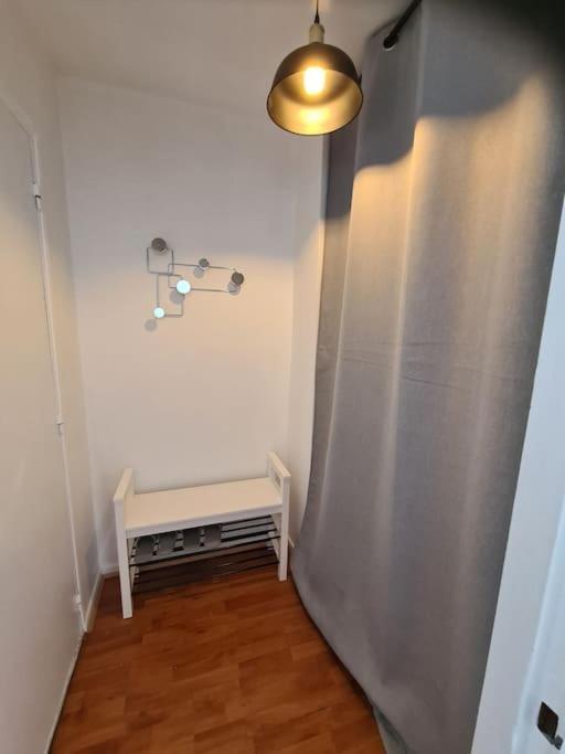 Studio Avec Terrasse Et Place De Parking Toulouse Exterior photo