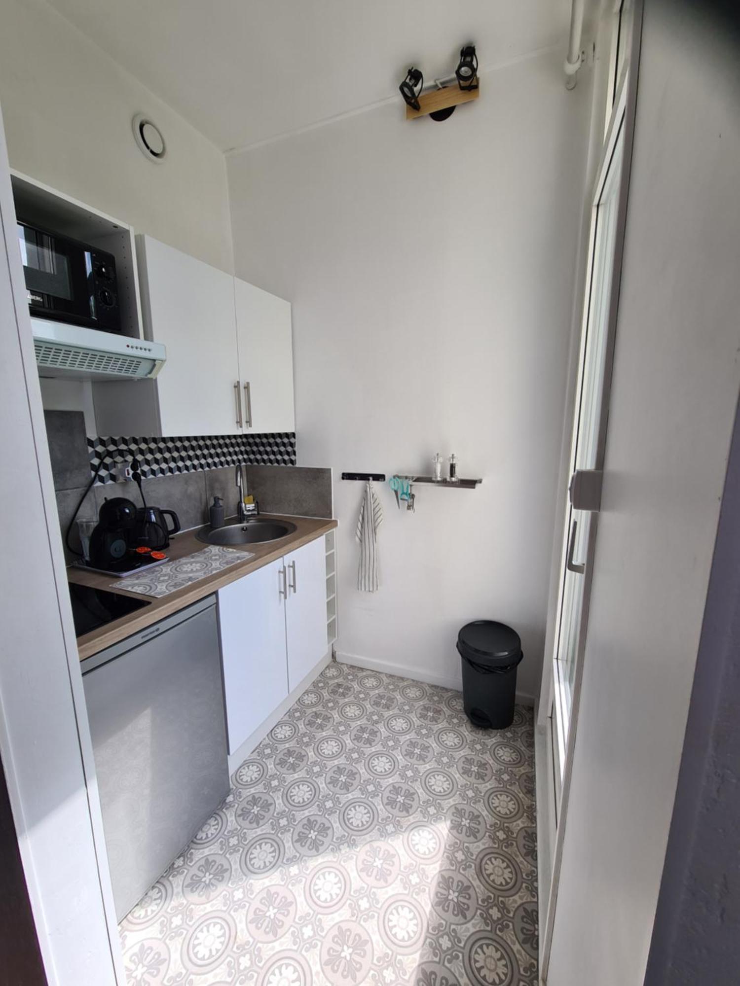 Studio Avec Terrasse Et Place De Parking Toulouse Exterior photo